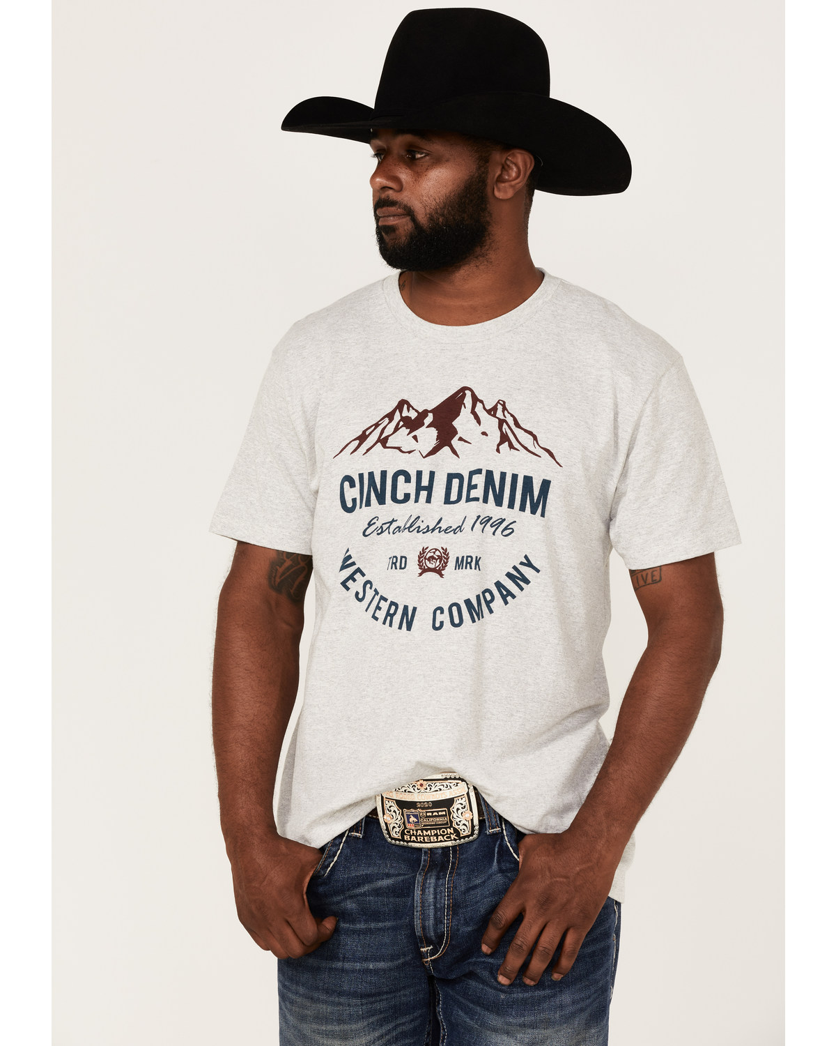 Cinch Men's Western Mountain Graphic Short Sleeve T-Shirt