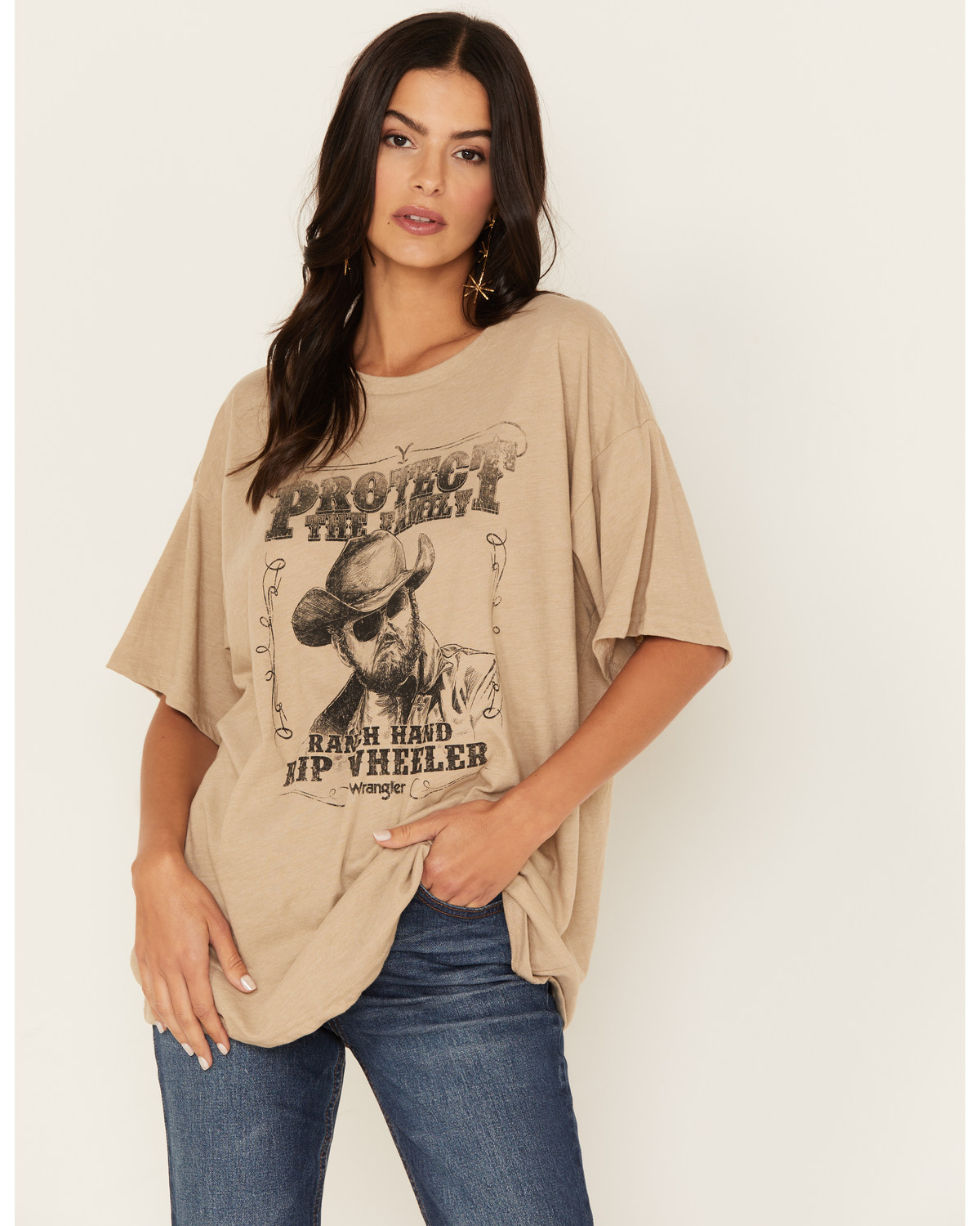 Wrangler Women's Yellowstone Rip Wheeler Ranch Hand Oversized Short Sleeve Graphic Tee