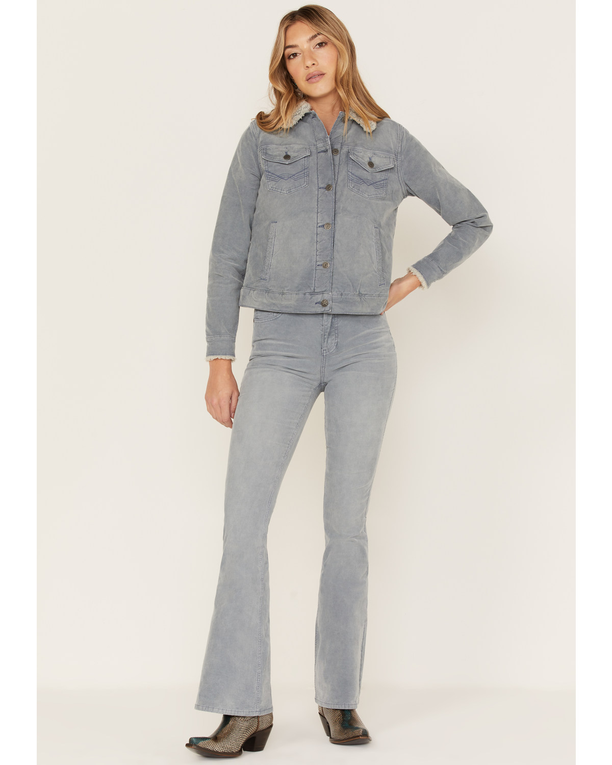 Idyllwind Women's High Risin' Corduroy Flare Jeans