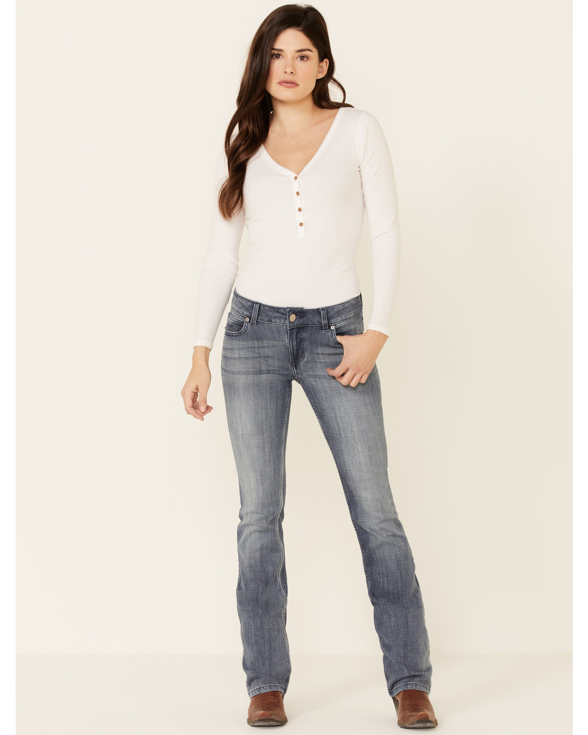 Wrangler Women's Medium Wash Regular Fit Mid Rise Bootcut Jeans