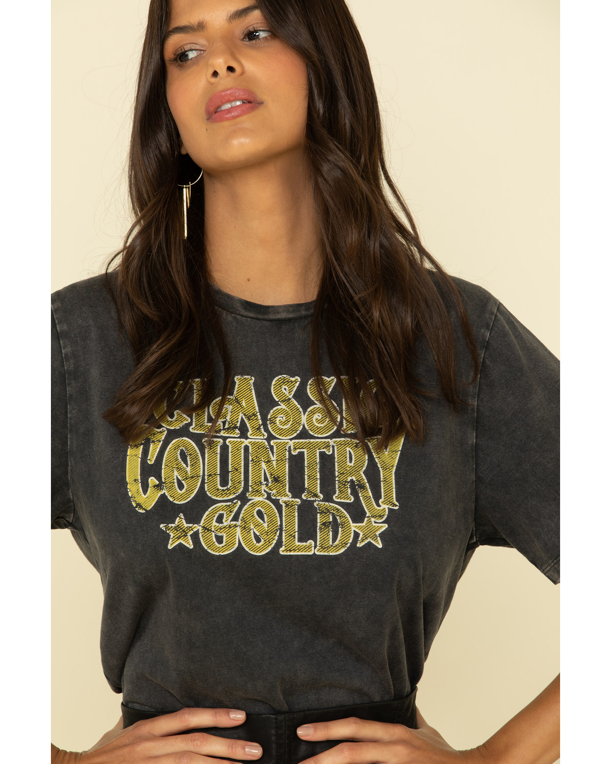 Black and gold graphic tee clearance