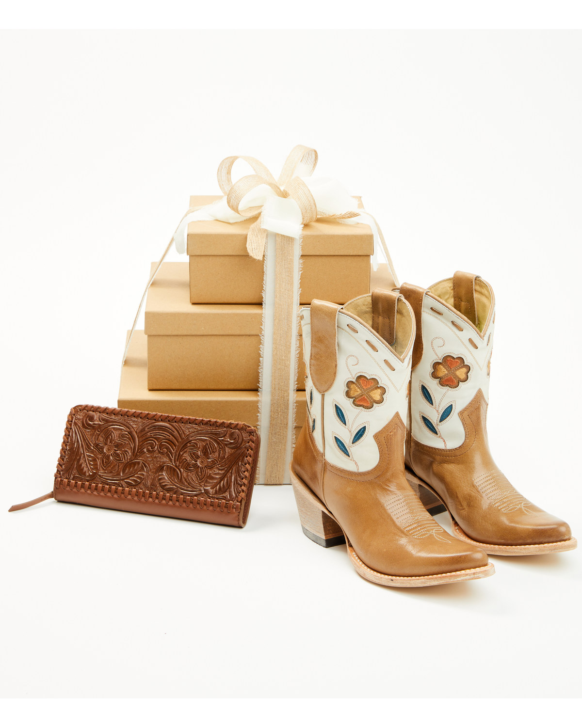 Boot Barn Women's Western Revival Gift Box - Silver Package