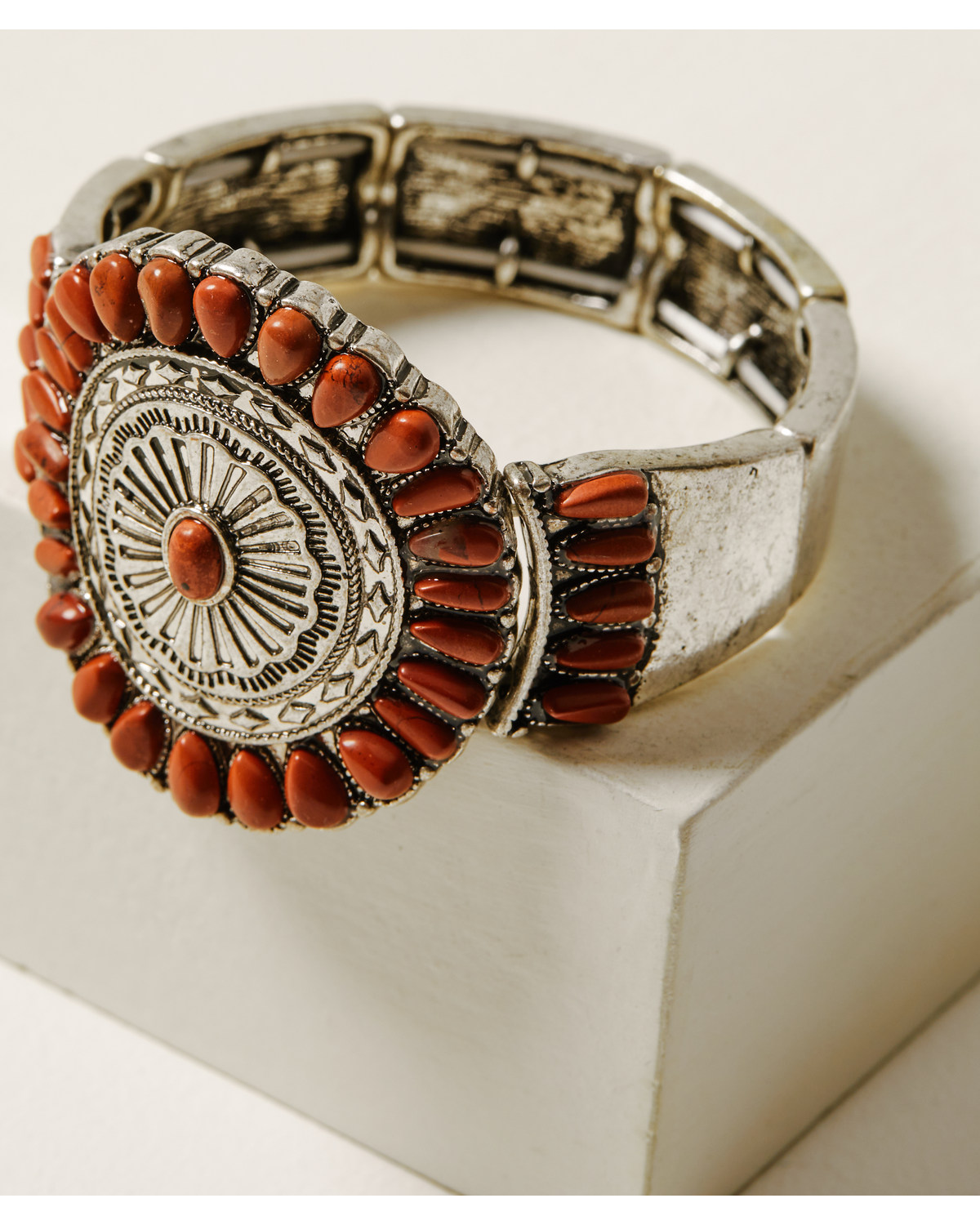Shyanne Women's Canyon Sunset Red Concho Stretch Bracelet