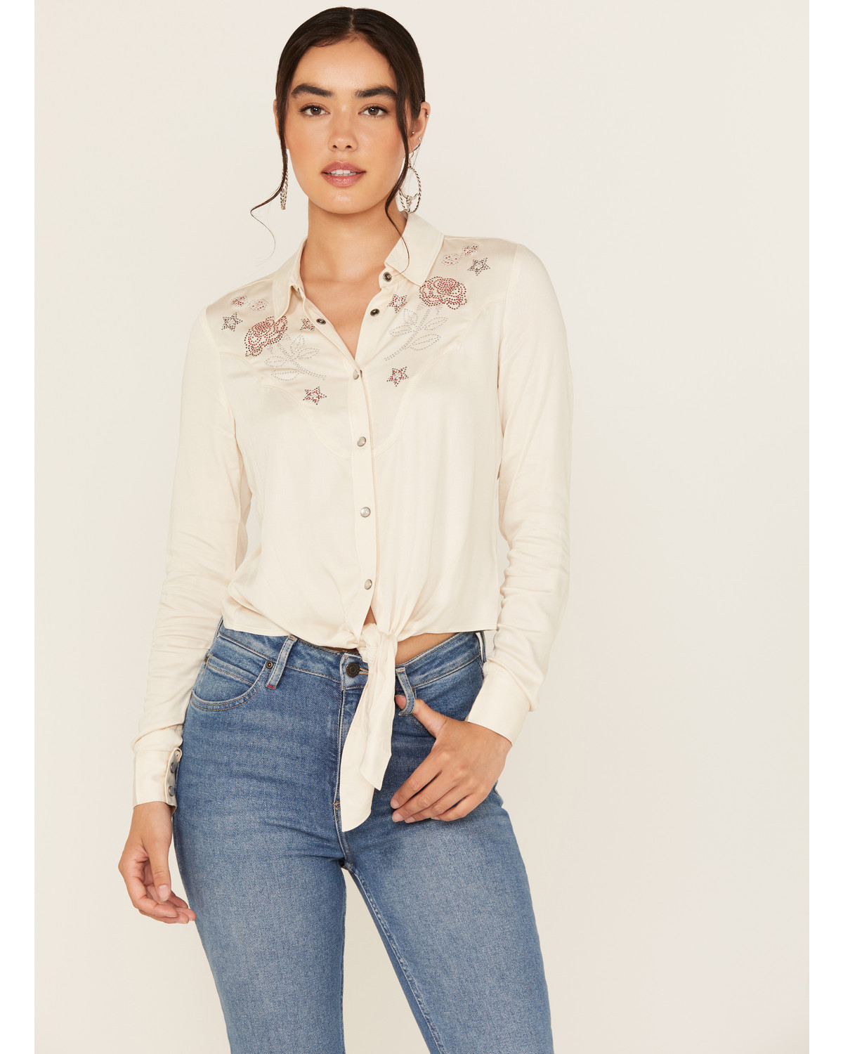 Idyllwind Women's Jessamin Embellished Long Sleeve Tie-Front Snap Western Shirt
