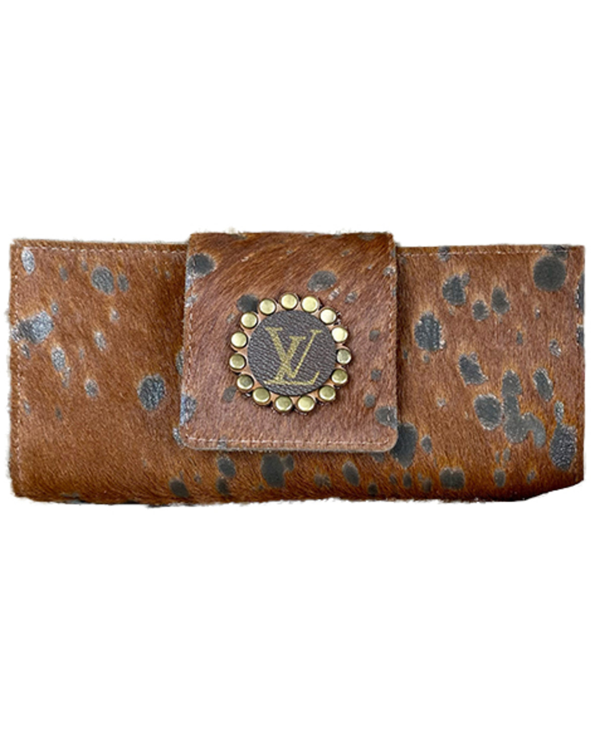 Keep It Gypsy Women's Distressed Cowhide Clutch Wallet