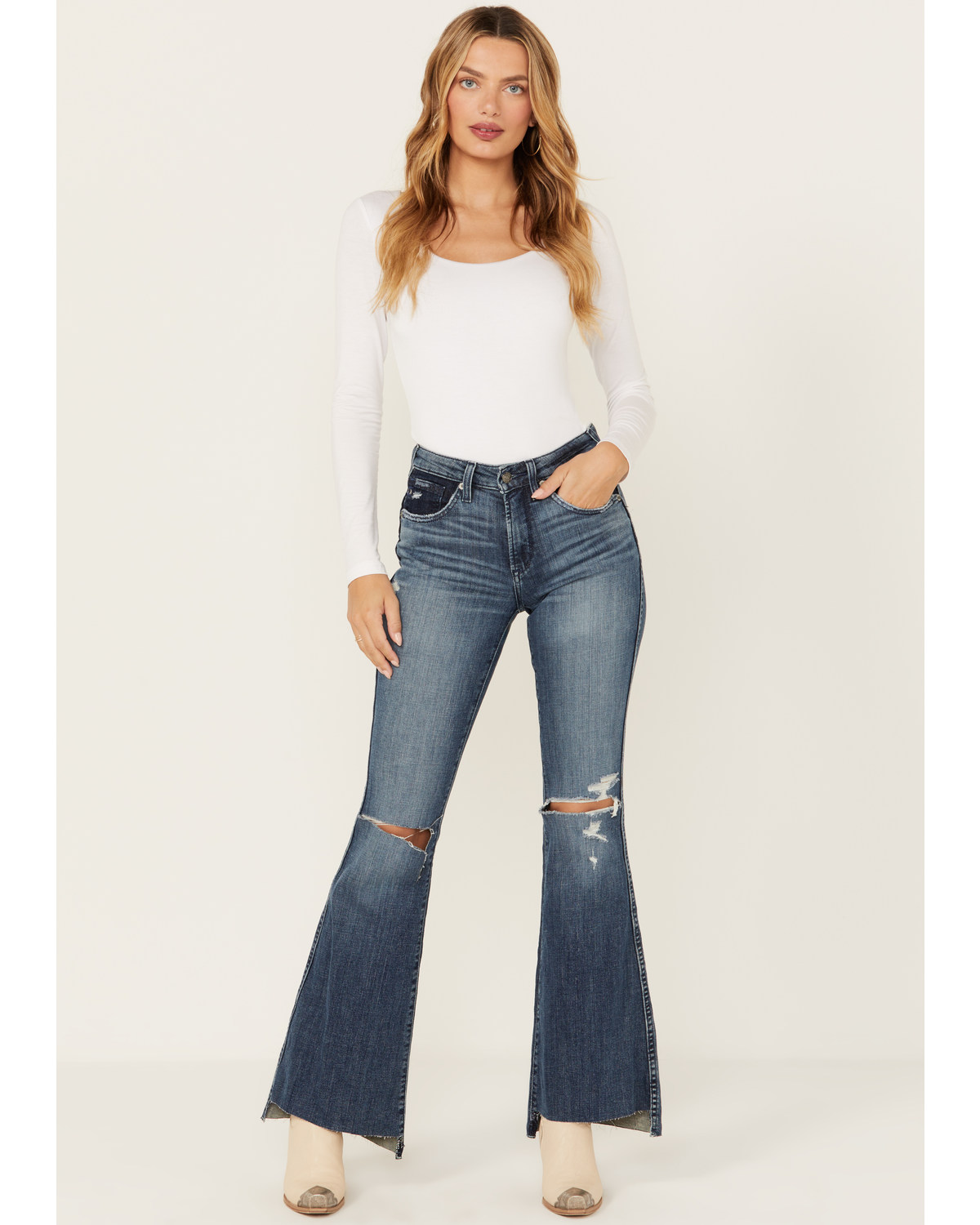 Ariat Women's R.E.A.L Medium Wash High Rise Thea Flare Jeans