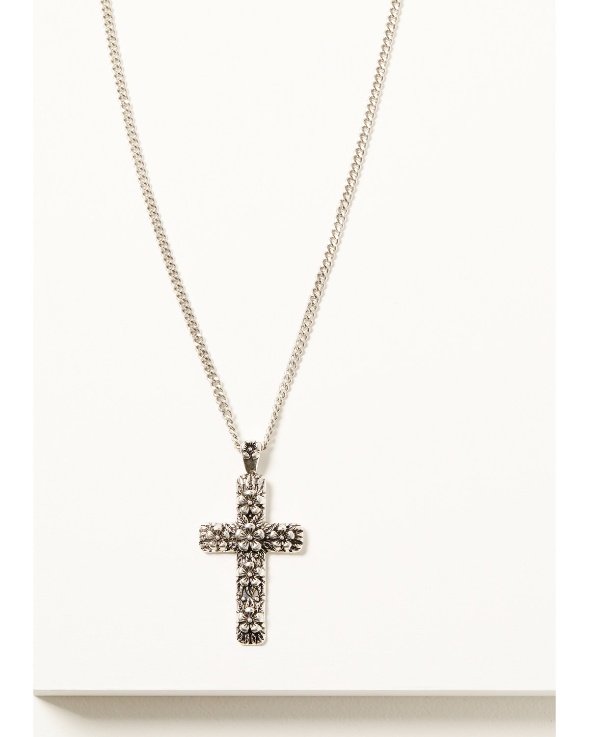 Shyanne Women's Cross Pendant Necklace