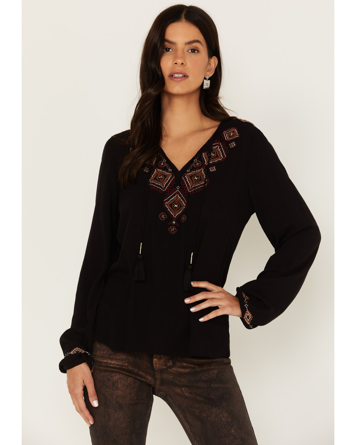Idyllwind Women's Magnolia Embroidered Top