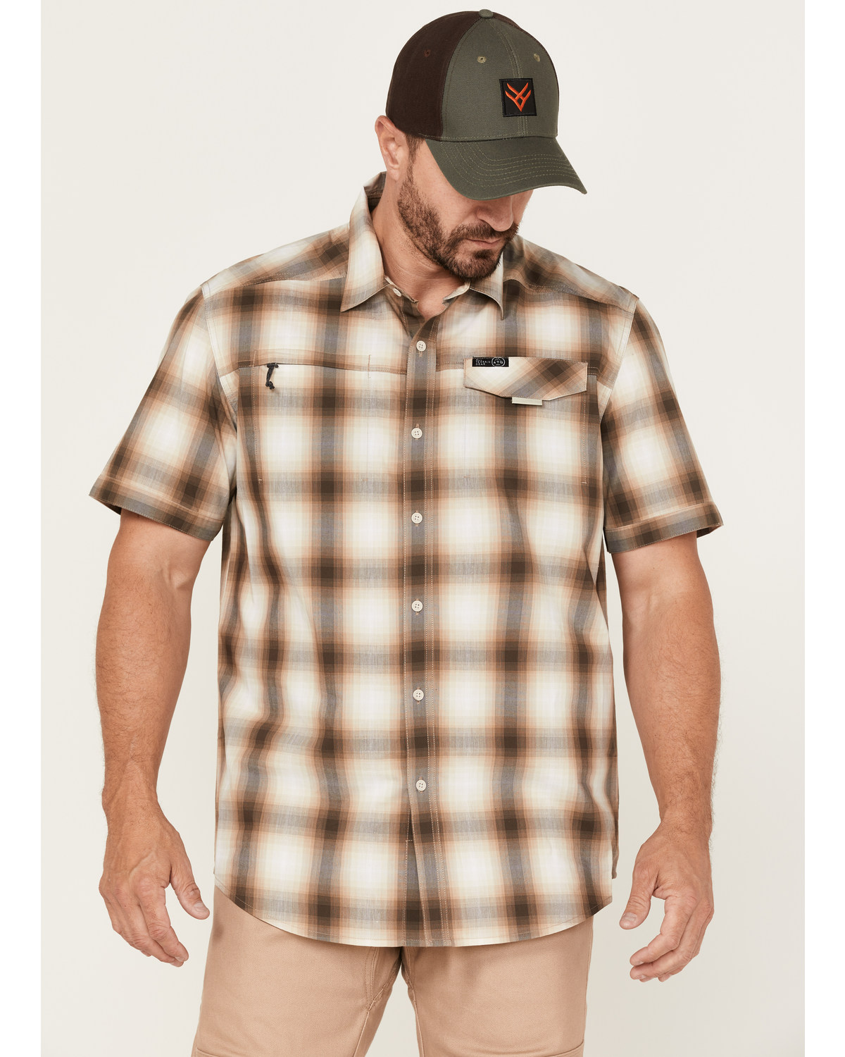 ATG by Wrangler Men's All-Terrain Plaid Asymmetric Pocket Short Sleeve Button Down Western Shirt