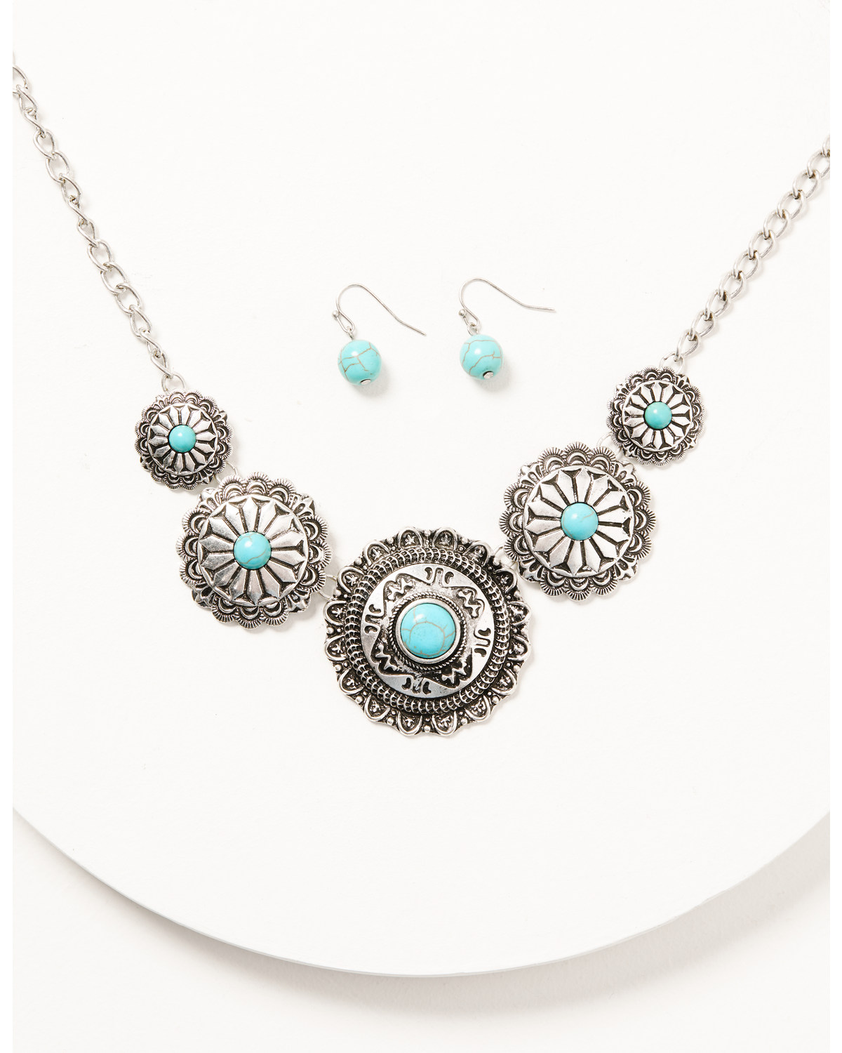 Prime Time Jewelry Women's 5 Concho Necklace and Earrings Set