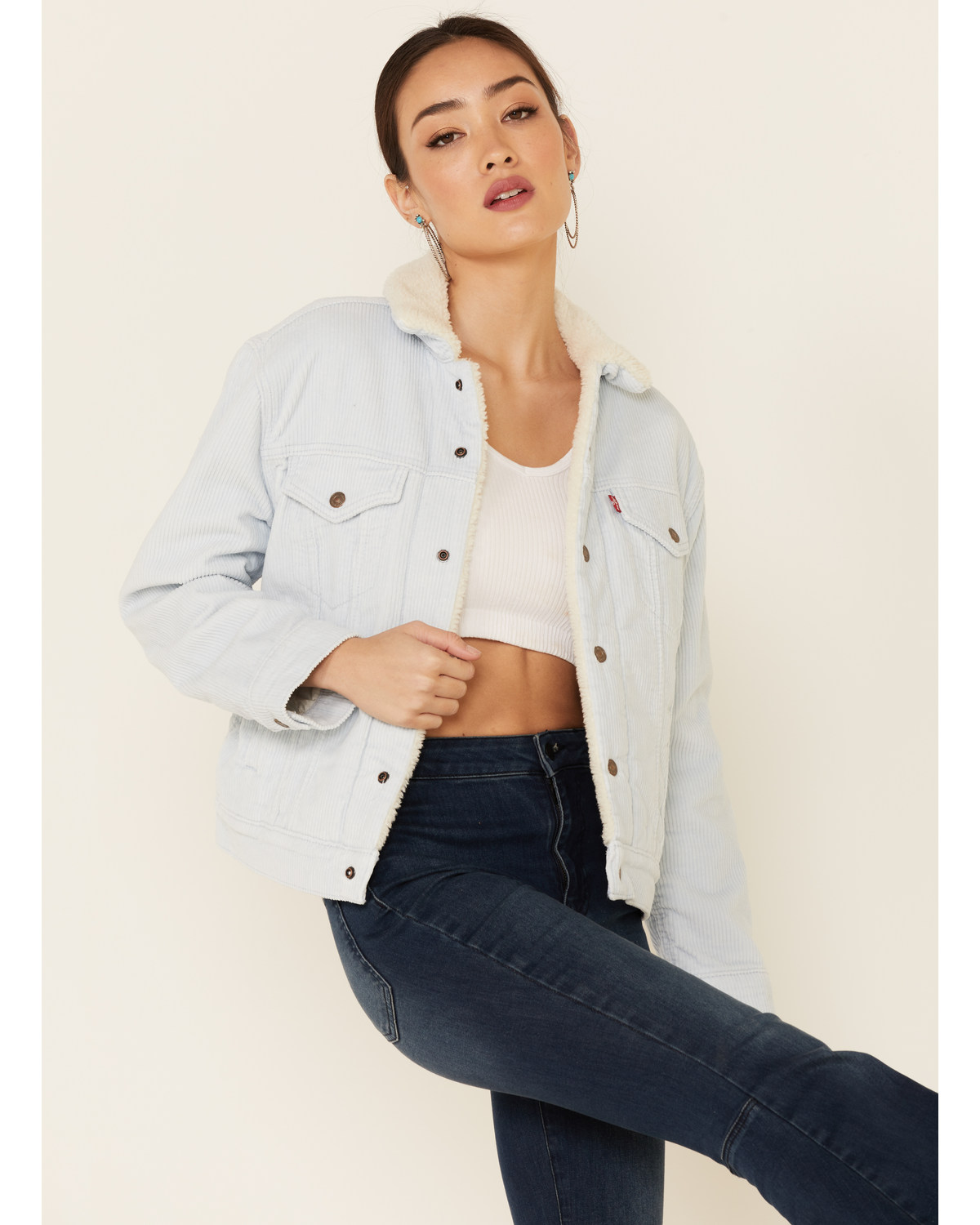 Levi S Women S Light Wash Sherpa Lined Button Down Corduroy Jacket Boot Barn