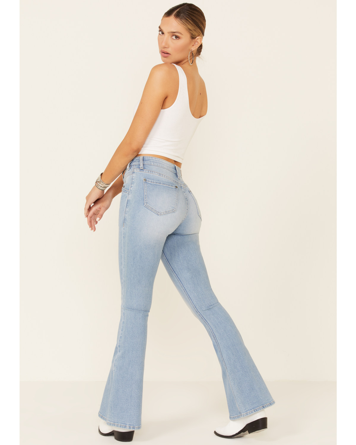 wide leg light wash jeans
