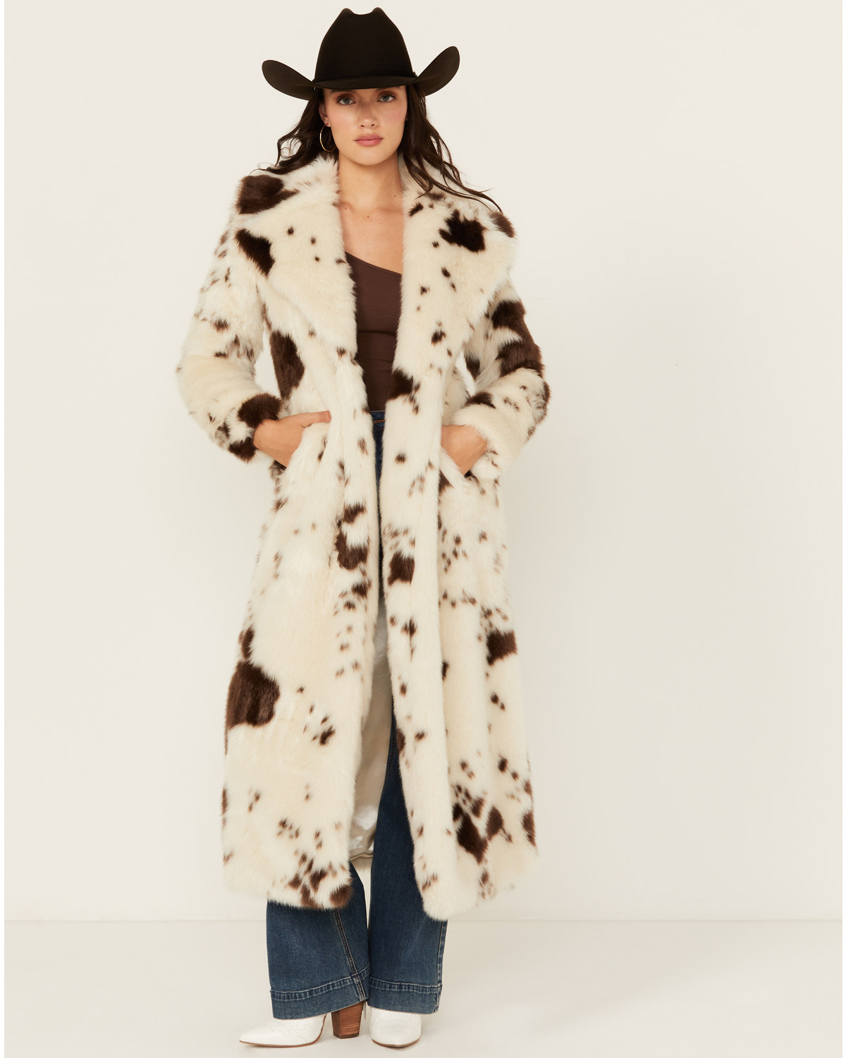 Treat ürself moo-moo cow fur coat