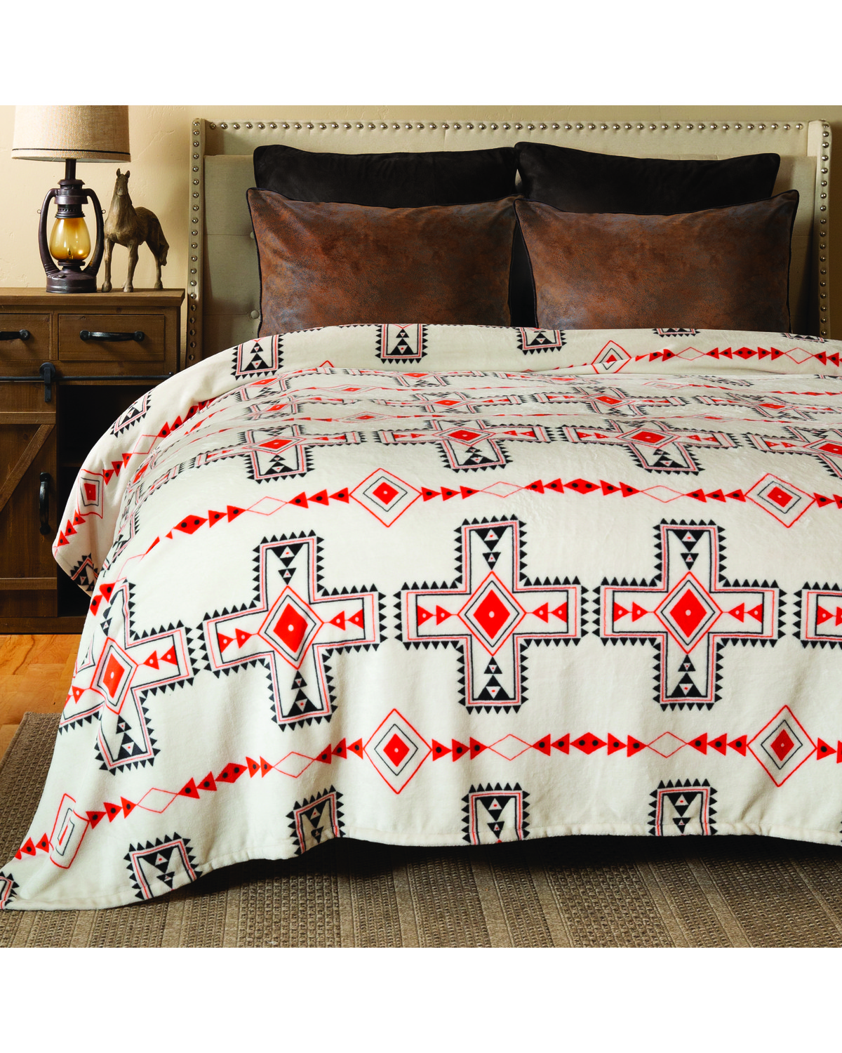 Carstens Home Wrangler Santa Fe Sun Plush Bed Blanket - King Size