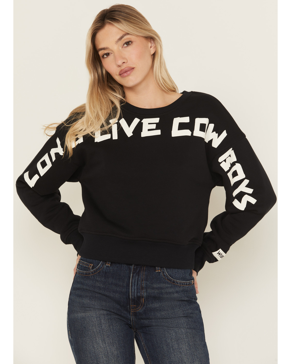Wrangler Retro Women's Long Live Cowboys Crewneck Sweatshirt
