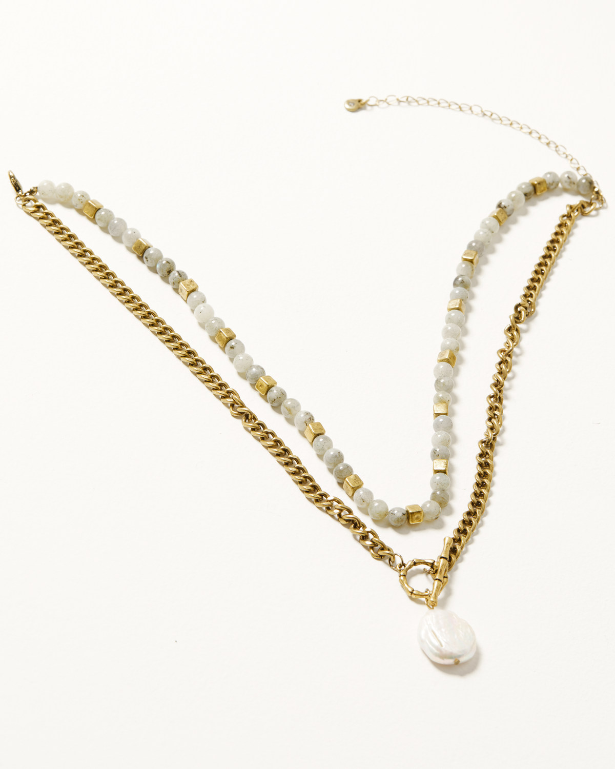 Shyanne Women's Sierra Winter Pearl Drop Necklace