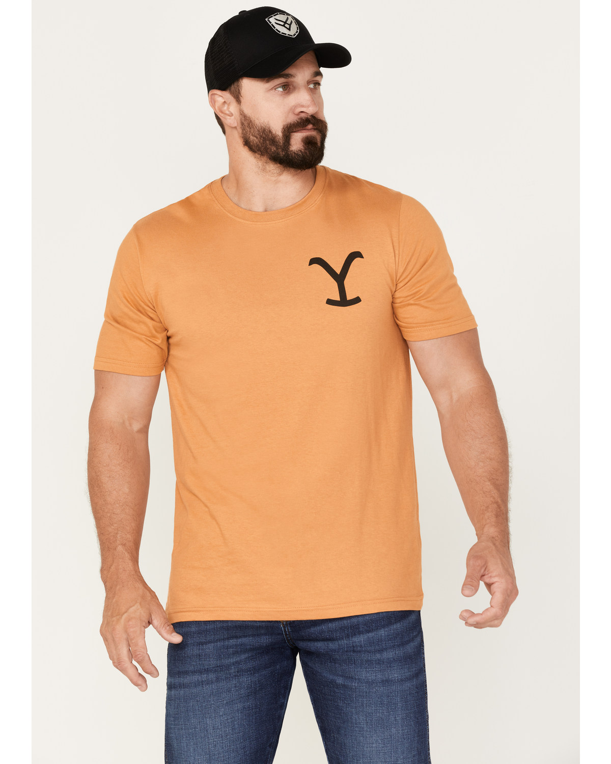 Changes Men's Yellowstone Dutton Ranch Label Graphic T-Shirt