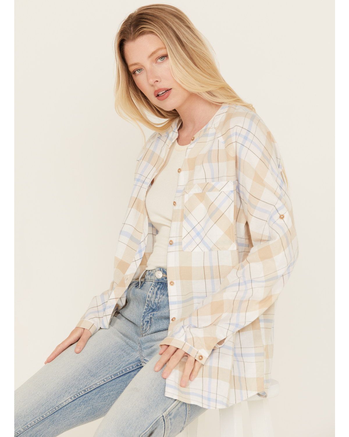 Cleo + Wolf Women's Oversized Plaid Print Button Up