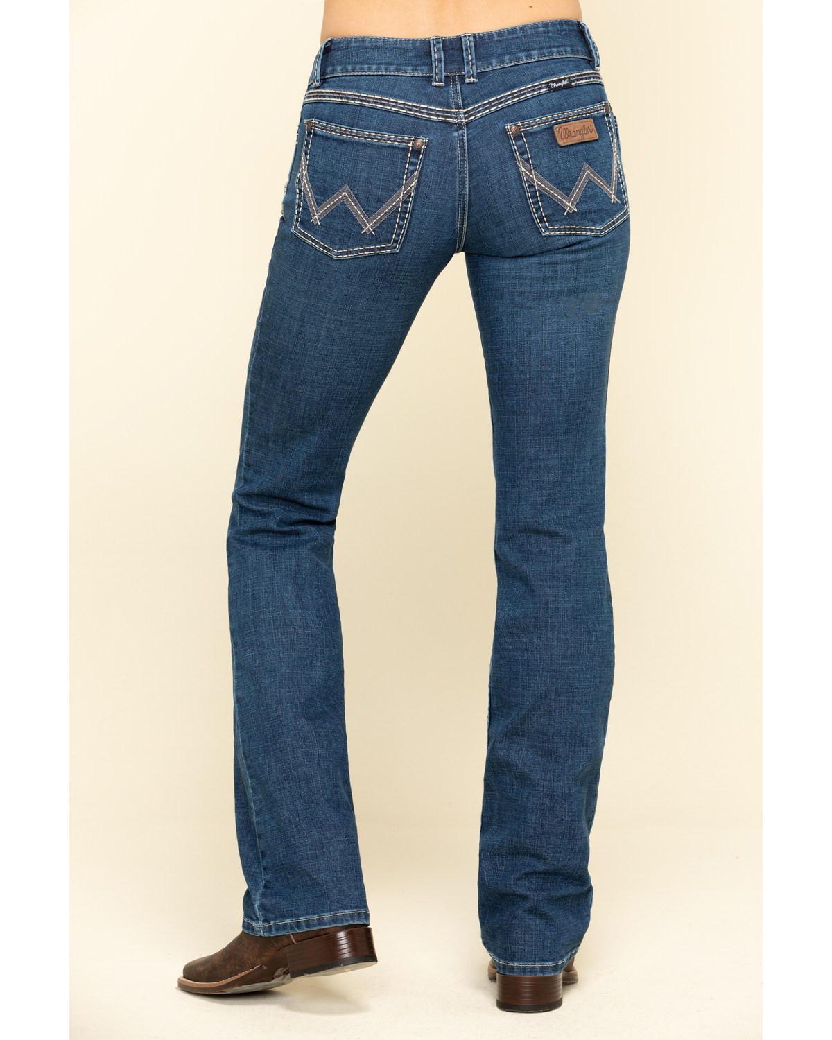 wrangler women's boot cut jeans