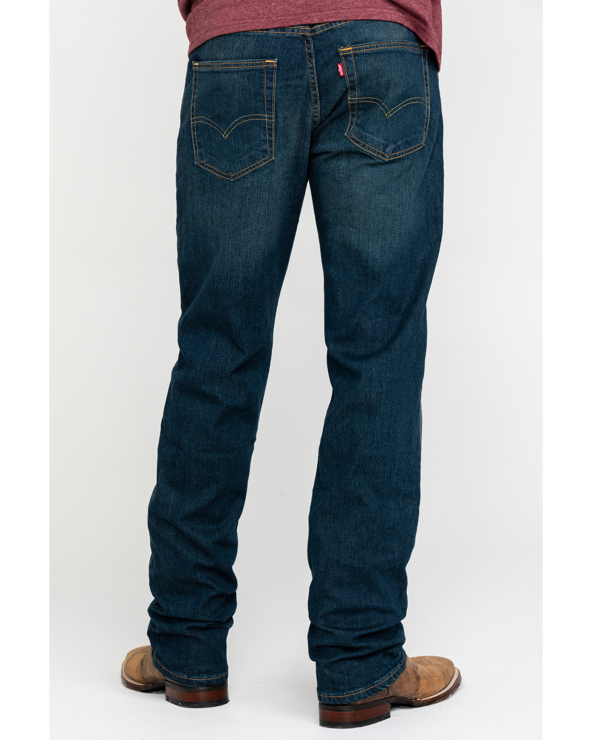 straight leg levi's men's