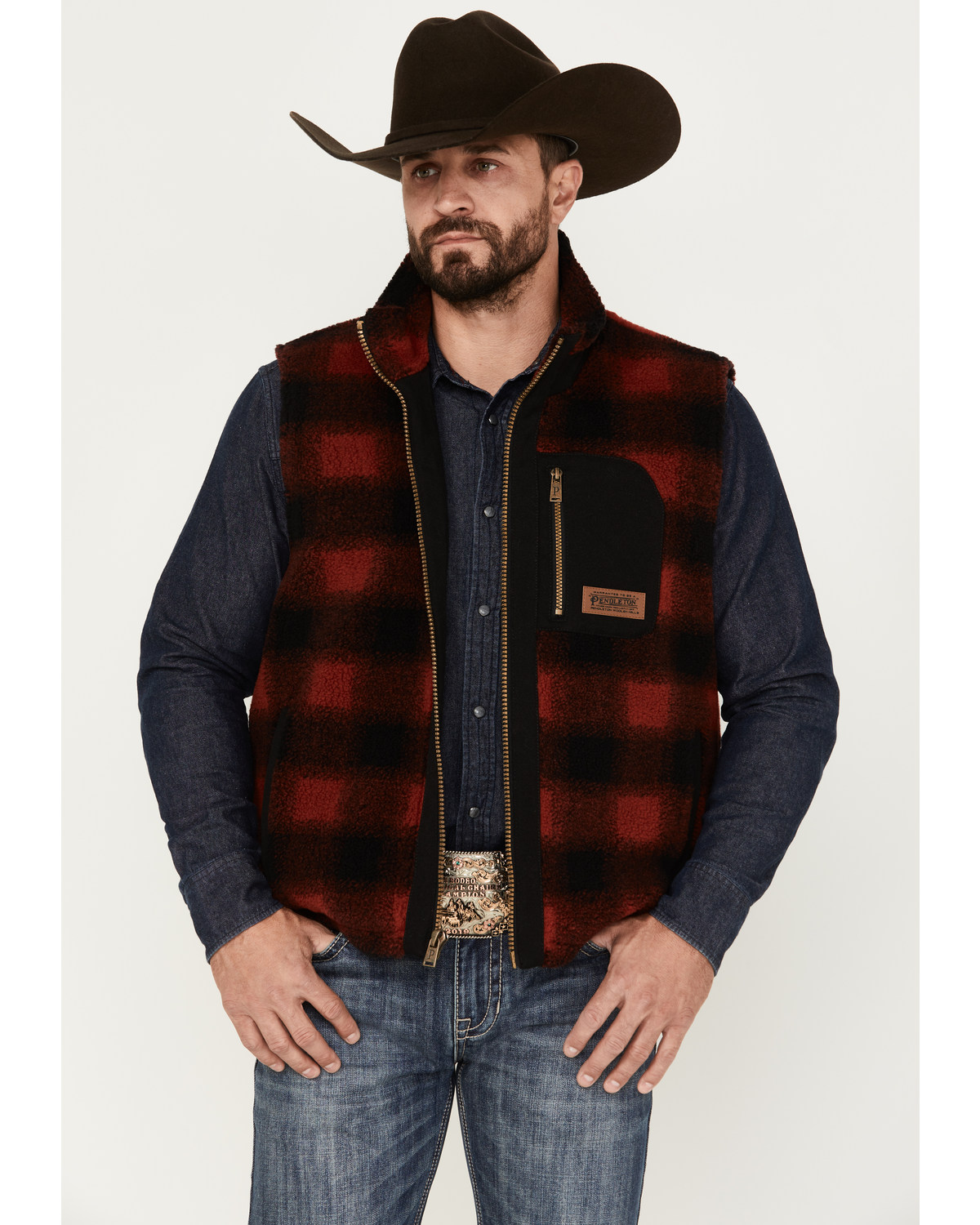 Pendleton Men's Ridgeline Buffalo Checker Fleece Vest