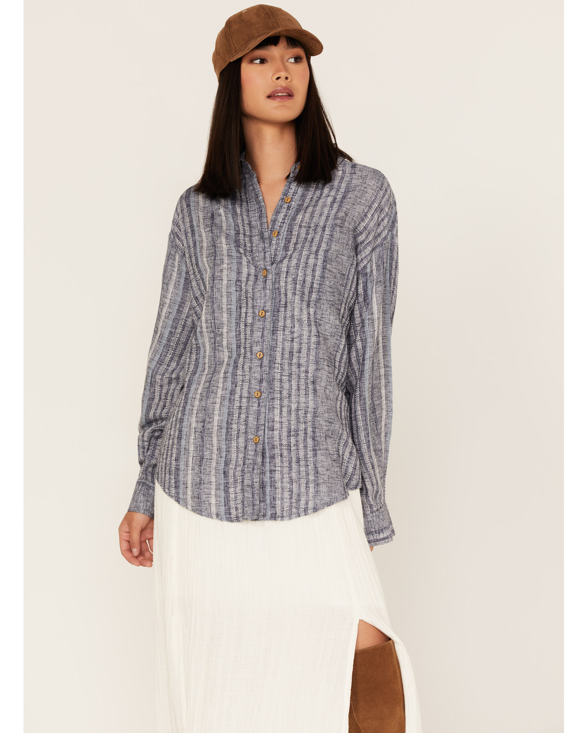 Cleo + Wolf Women's Novelty Stripe Button-Down Long Sleeve Shirt