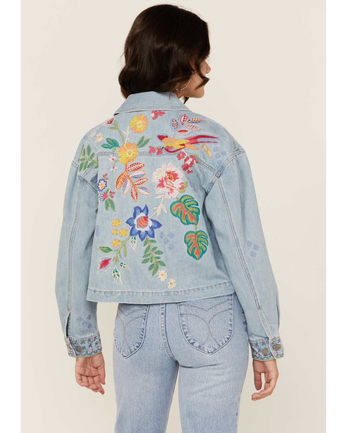 Johnny Was Women's Light Wash Floral Embroidered Cropped