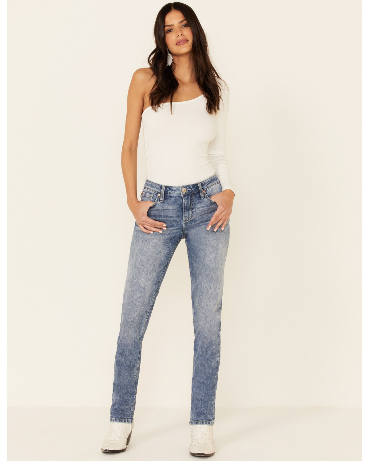 Shyanne Mid Rise Boyfriend Jeans