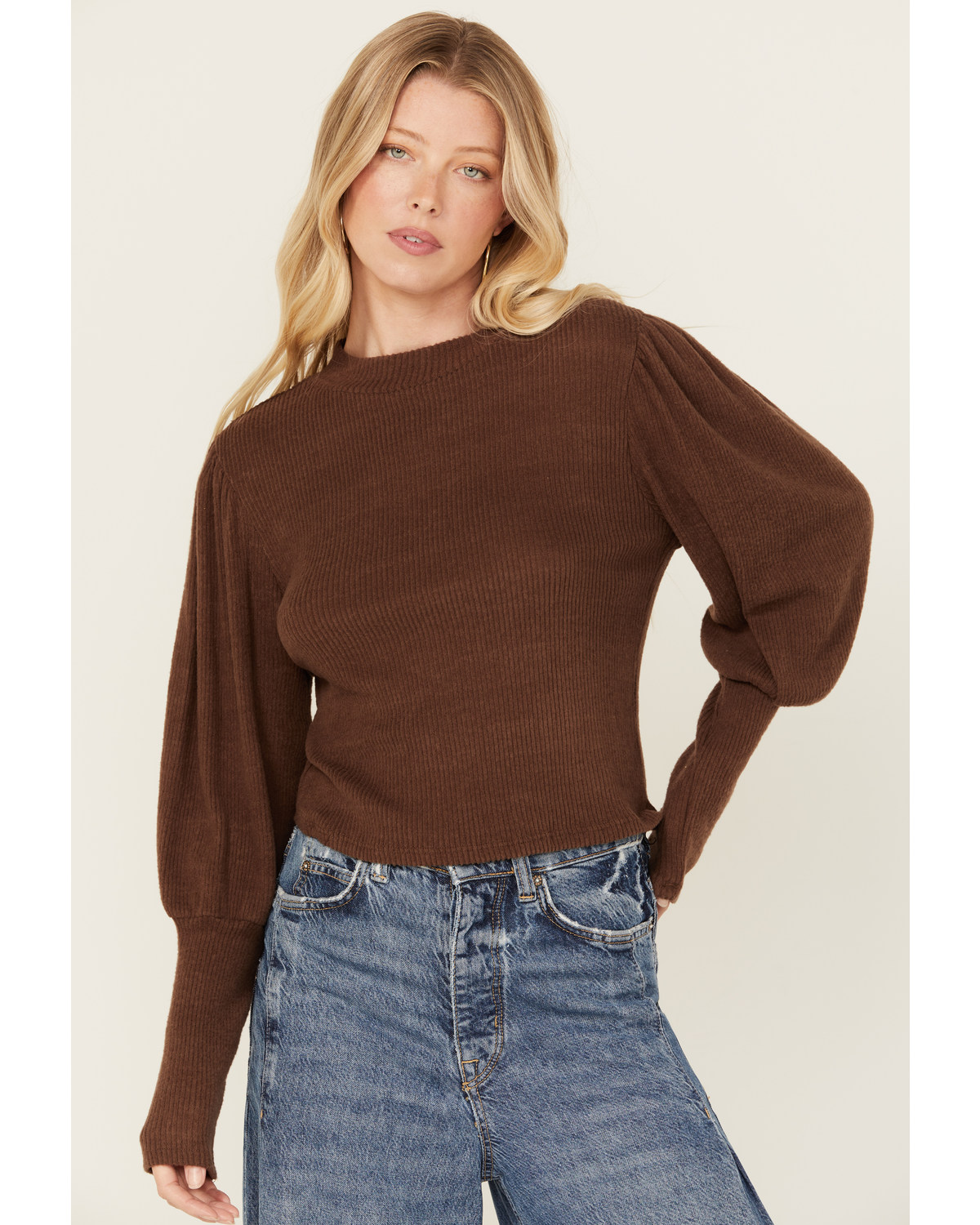 Panhandle Women's Ribbed Moc Neck Puff Long Sleeve Top