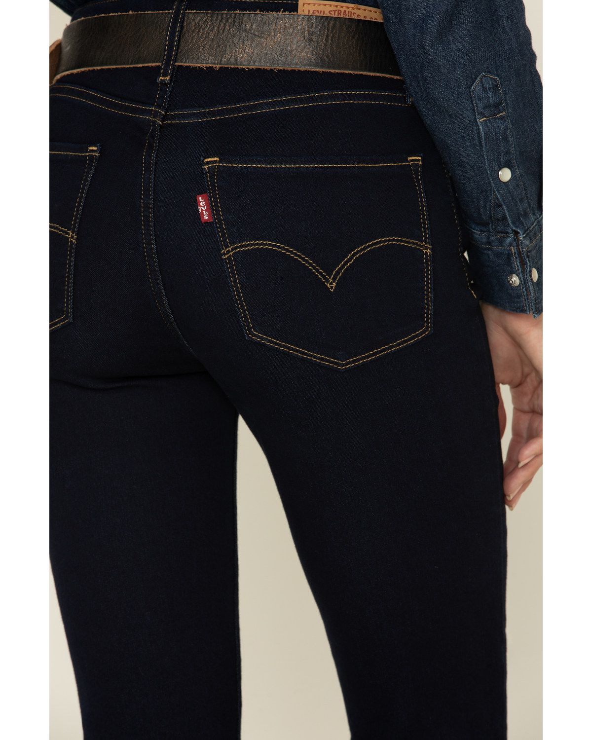 Levi's Women's Dark Horse High Rise 725 Bootcut Jeans | Boot Barn