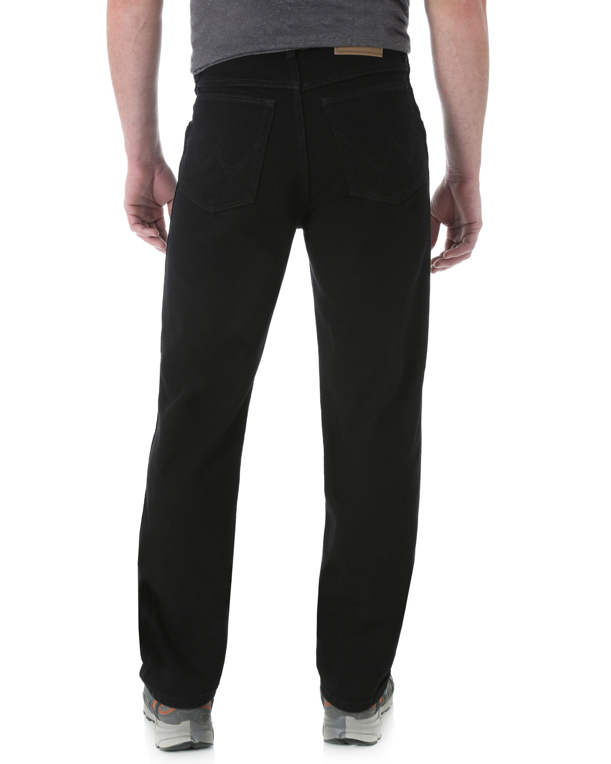 wrangler rugged wear classic fit jeans