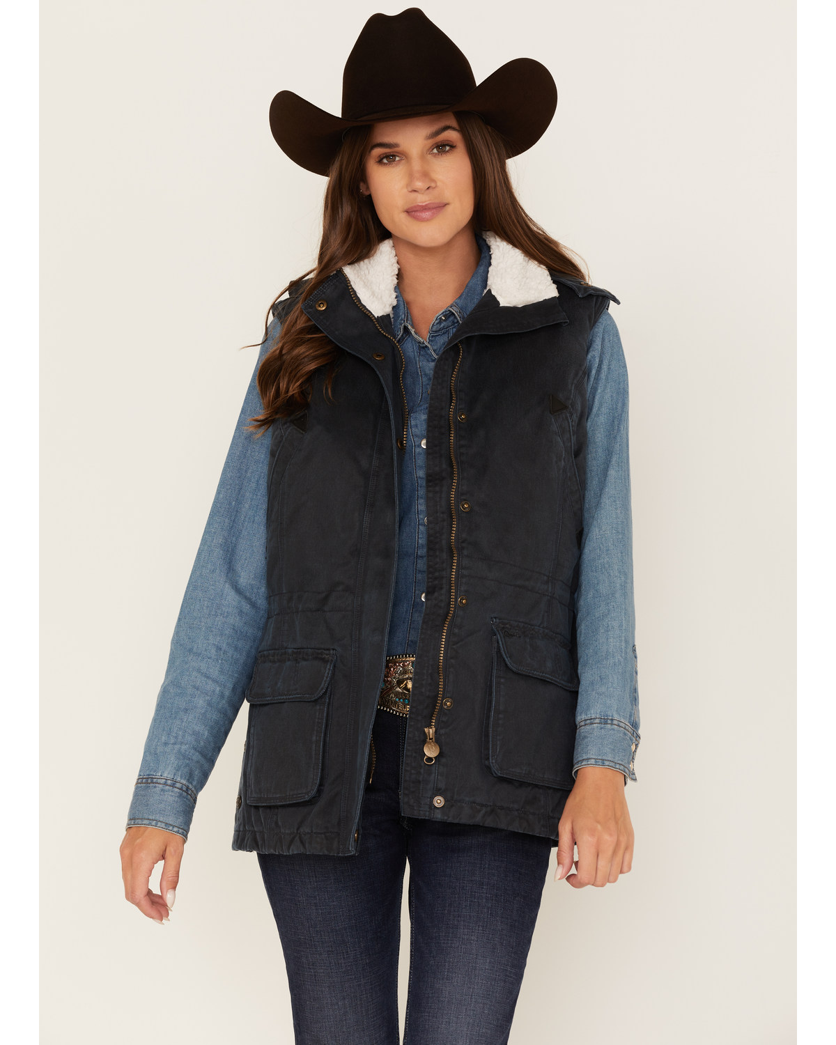 Outback Trading Co Women's Woodbury Vest
