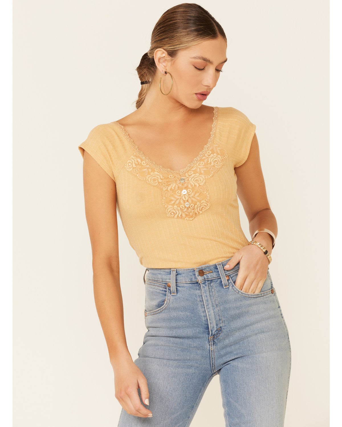 Wild Moss Women's Mustard Ribbed Lace 