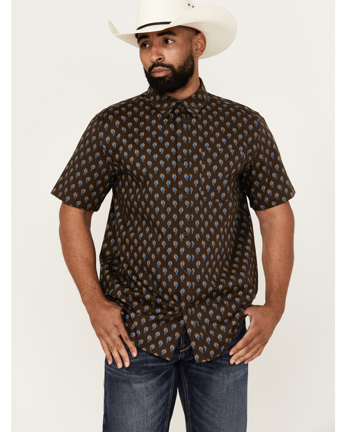Cody James Men's Lampshade Paisley Print Short Sleeve Button-Down Stretch Western Shirt