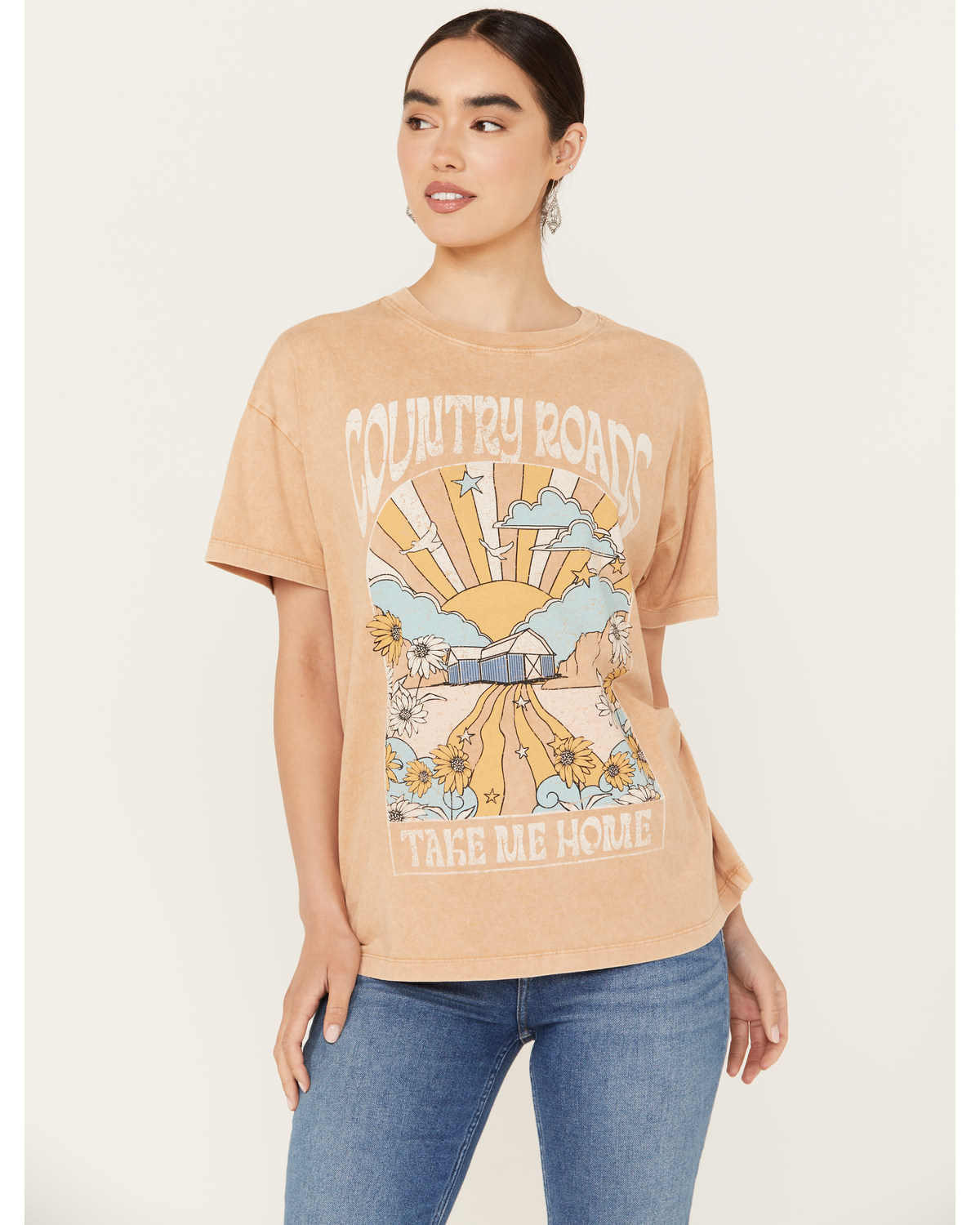 Cleo + Wolf Women's Country Roads Short Sleeve Oversized Graphic Tee