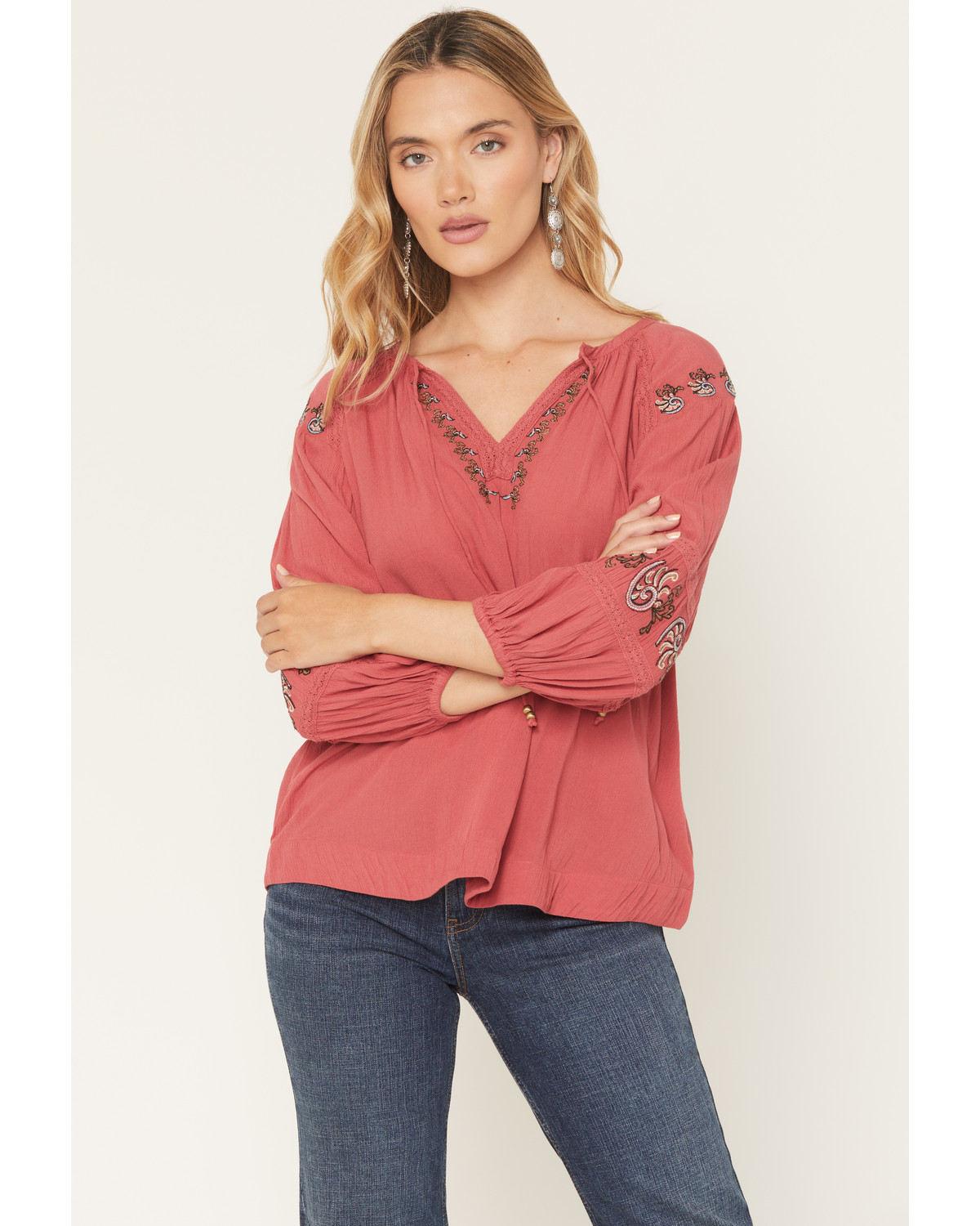 Shyanne Women's Barberry 3/4 Sleeve Embroidered Peasant Top