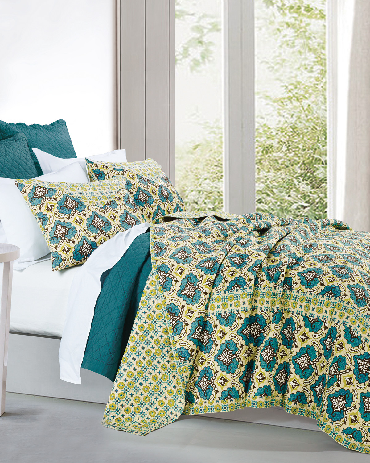 HiEnd Accents Salado King Quilt Set - 3 Piece