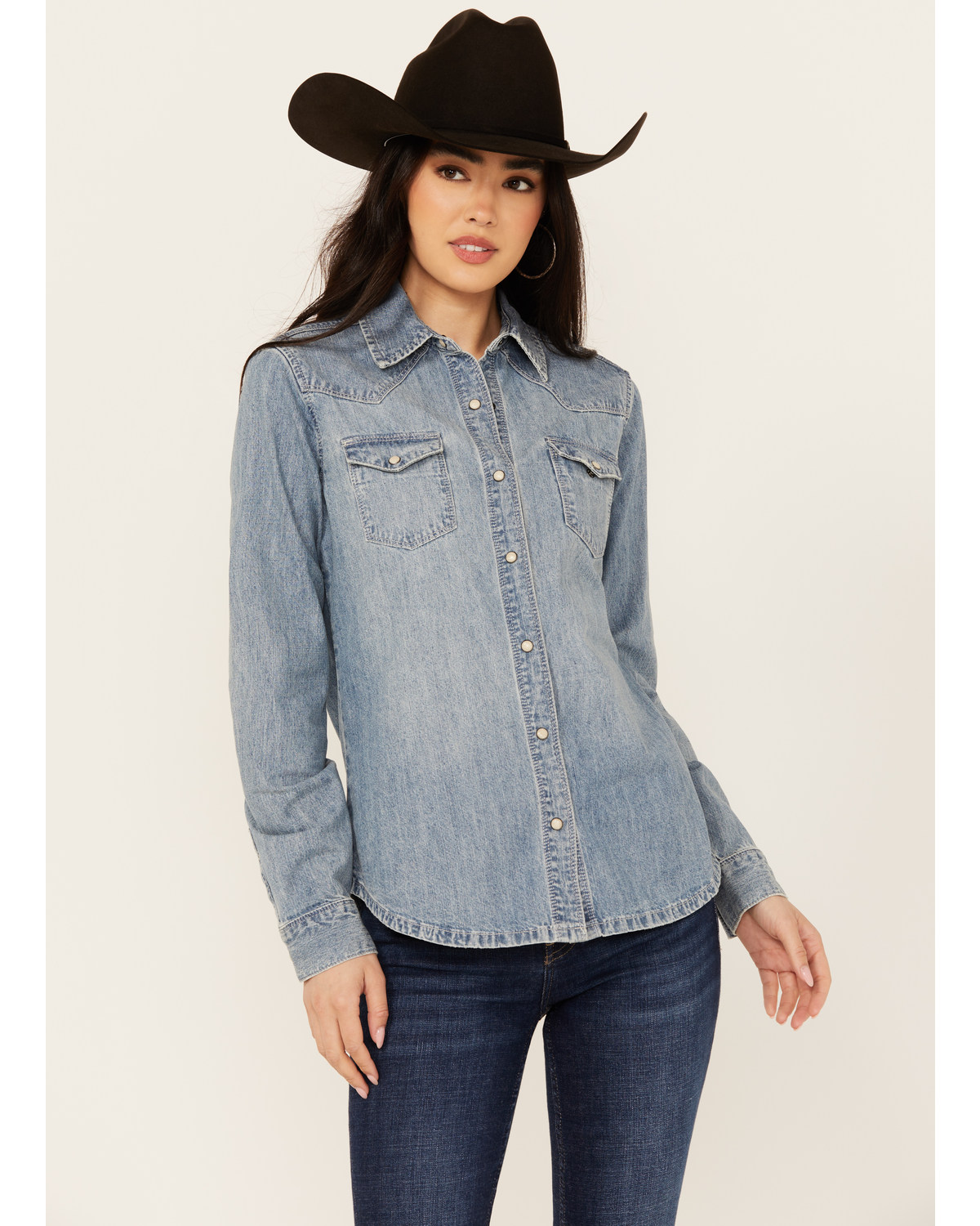 Stetson Women's Medium Wash Embroidered Cowboy Long Sleeve Pearl Snap Denim Shirt